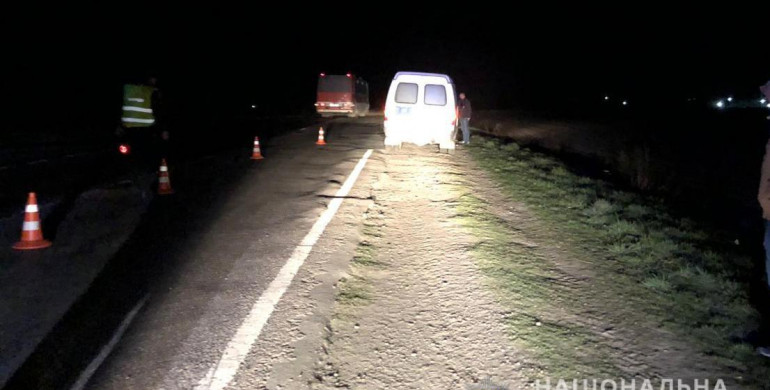 Чергова ДТП на Рівненщині: під колесами автівки опинився пішохід 